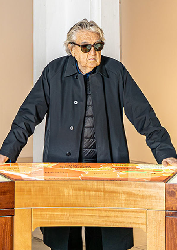 Antoni Muntadas